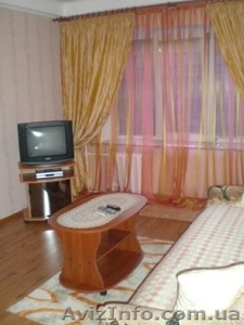 Посуточно однокомнатная на Печерске #5433