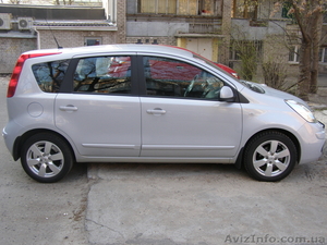 Продам машину Ниссан Нота 2008г. хэтчбек #9959