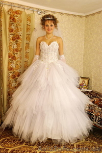 Продам красивое свадебное платье #13802