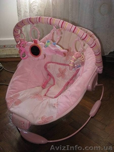 кресло-качелю Bright starts pretty in pink #17760