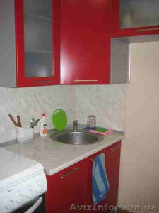 Сдам посуточно,  1-к кв,  ст.метро 