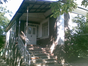 Продам дом с участком, г.Чемеровци Хмельницкая обл, торг. #19237