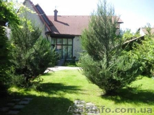 Домик на фонтане #41024