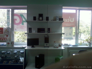 Продам витрины металлоплавильные с подсветкой #41314