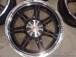 Продам передний правый рычаг на мазду 6. Диски МОМО. #47209