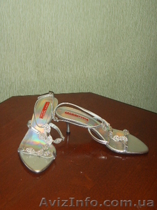 Продам новые босоножки #45880