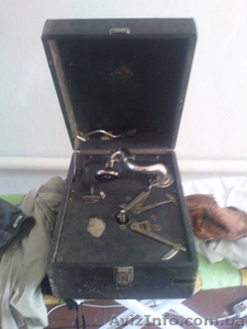 патефон, лезвия для бриття , новое в упаковке, старые фотоапараты.мотоцикл старый #68350