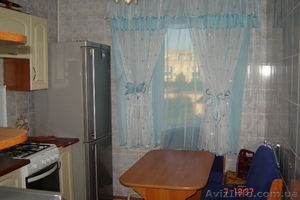 Сдам квартиру посуточно в р-не Попова #55311