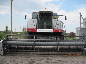 Продам комбайн зерноуборочный самоходный РСМ-142