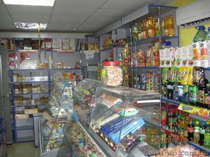 Магазин продтоваров в густонаселенном районе Житомира #68005
