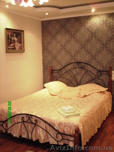 Сдам посуточно,  почасово 1к. квартиру на Оболони. Евролюкс. #82568