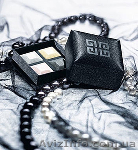 Steals company cosmetics  #98053