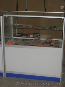Срочно продам торговую витрину б/у #100405