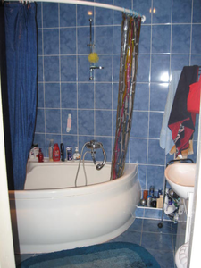 Продам  трёхкомнатную квартиру в центре #102099