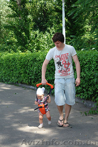 Детские вожжи с ручкой Love&Carry #115197