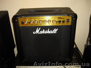 Продам комбик MARSHALL MG15CDR #108696