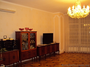 Своя 3-х ком.кв.9эт.24эт.дома, красный кирпич. #111901