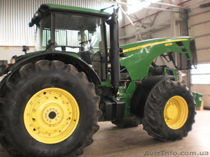 Продам  колесный трактор  John Deere 8530 #123285