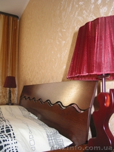 Посуточно новая 1-км.кв. м.ЮЖД,  250 грн. #149854