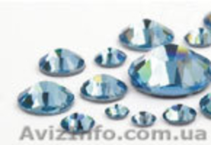 Стразы в ассортименте для танцевальных и театральных костюмов нарядов. #154437