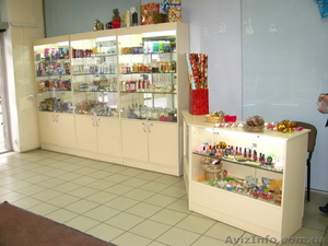 стол-витрина для упаковки продарков #143353