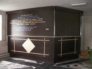 Продам защитные ролеты б/у #144537