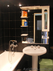 Сдаю ПОСУТОЧНО КОМНАТУ 067 8598431 #122490