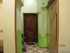 3 комнаты  ул.Листопадового Чина  1000 у.о. #160775