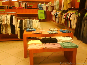 СРОЧНО ПРОДАМ ТОРГОВОЕ ОБОРУДОВАНИЕ Б/У ДЛЯ МАГАЗИНА ОДЕЖДЫ #177952