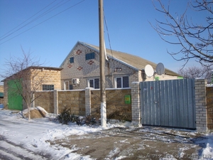 продам дом в пгт. Лазурное #158266