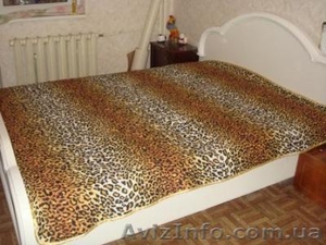 белая двуспальная кровать #179959