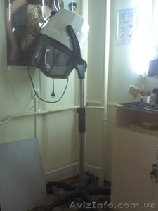 Продам для парикмахерской стол,  стул,  сушуар,  мойку #174976