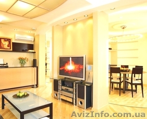 Поклейка Обоев-15грн. Беспесчанка #186437