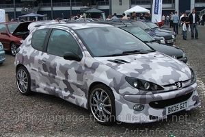 Оклейка автомобилей пленками карбрн мат камуфляж винилография #195528