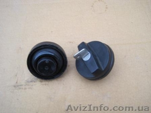 Крышка бензобака с ключом к Москвич 2141. #210242