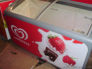 Продам морозильные лари,  холодильную витрину. #203843