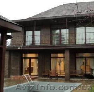 Посуточно дом в Киеве,  домик с бассейном и сауной #223065