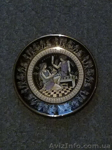 Продается декоративное блюдо. Материал: фарфор. Производитель: Греция. Состояние #231710