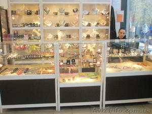 Витрины для бижутерии или косметики с подсветкой б/у #240606