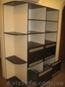 Вместительный шкаф для белья #228189