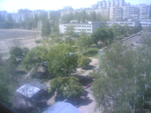 Продаётся  комната в 3х кв. Киев на Оболони возле метро - 30000$ #137186