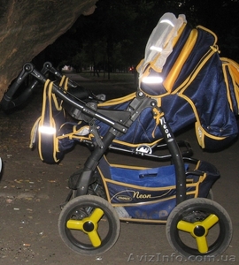Продаю коляску 