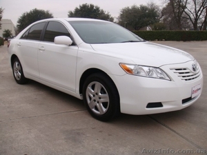 2009 Toyota Camry LE для предложения #253656