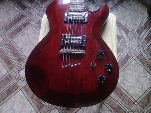 Продам электрогитару Cort z42+чехол+шнур #265599