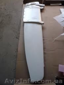 Перо руля,  румпель,  шверт,  гик,  корпус яхты из композитов #306400