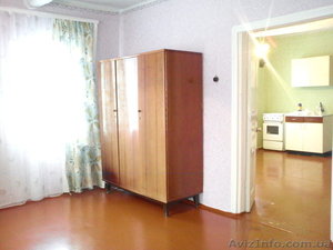 У ЛЕСА, ДОМ С ГАЗОМ,  105 КМ ОТ КИЕВА #316892