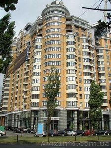 Продам паркоместо в подземном паркинге бульвар Леси Украинки,  7-Б #327723