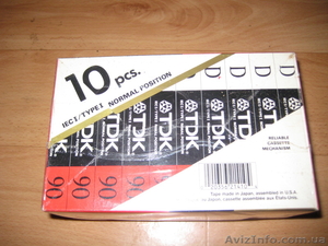 Продаю запечатанные, новые, редкие аудио кассеты,  м. Золотые ворота #325464