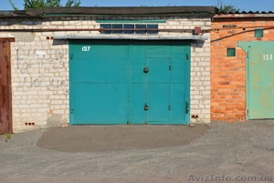 Продам капитальный гараж в коп.