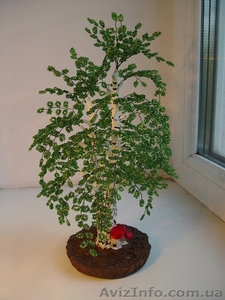 Картины: бисер,  нитки мулине,  ленты. Деревья из бисера #379536